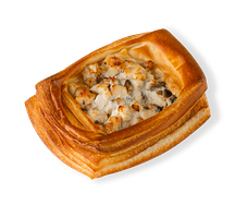 Вензель с курицей и грибами 