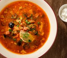 Суп Солянка мясная