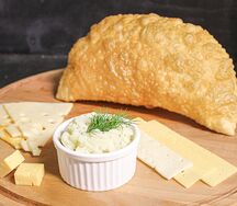 Чебурек с картошкой и сыром