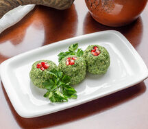 Пхали Шпинат с орехами