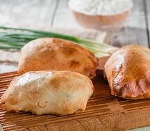 Самса с говядиной из тандыра