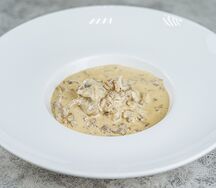 Бефстроганов из говяжьей вырезки
