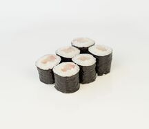 Ролл с морским окунем