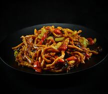 Խոզի միս թթու-կծու-քաղցր սոուսով