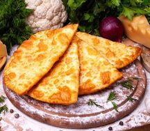 Чебурек с сыром и зеленью
