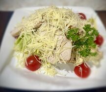 Цезарь с курицей