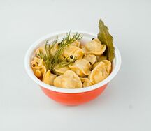 Пельмени с курицей и говядиной