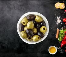 Оливки и маслины