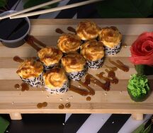 Запеченный ролл с курицей