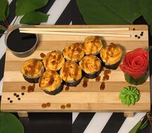 Запеченный ролл с колбасой