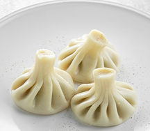 Хинкали с куриным жульеном