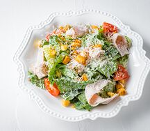 Цезарь с курицей