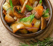 Картофель жареный с грибами