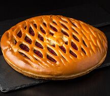 Пирог с клубникой