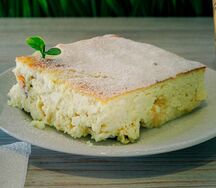 Запеканка творожная с изюмом
