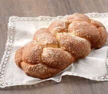 Плетенка сливочная с изюмом