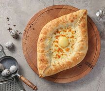 Хачапури по-аджарски