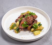 Свиные ребра барбекю с битыми огурцами