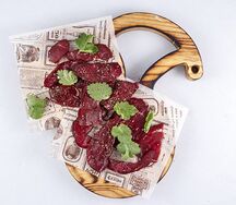 Сырокопченая оленина