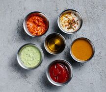 Йогуртово-чесночный соус