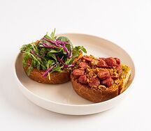 Бриошь с копчёными колбасками в стиле Хот-Дог