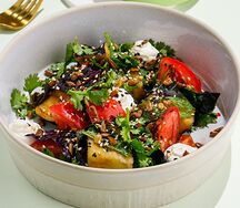 Салат с хрустящими баклажанами