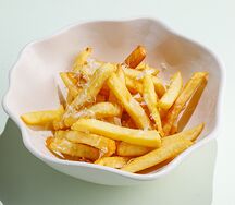 Картофель фри с трюфельным маслом