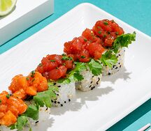 Острый ролл с тунцом кимчи