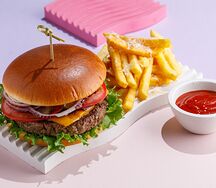 Бургер с мраморной говядиной