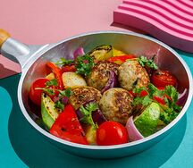 Котлеты из индейки с овощами