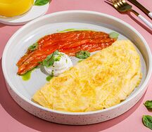 Омлет с лососем