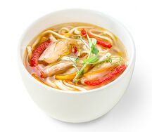 Куриный суп с лапшой