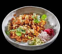 Японский рис с цыплёнком и овощами