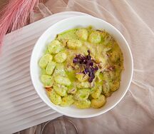 Ньокки в сливочном песто с вешенками и вялеными томатами