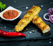 Люля из курицы с белым соусом