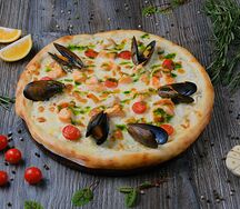 Пицца с морепродуктами