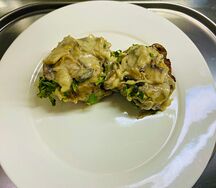 Биточки куриные с грибами