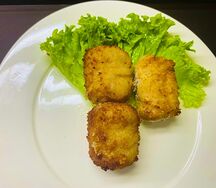 Котлета куриная с сыром моцарелла