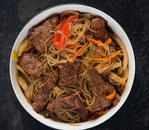 Фунчоза с сочной говядиной