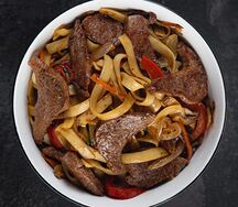 Удон с сочной говядиной