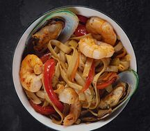 Удон с морепродуктами