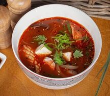 Острый корейский суп