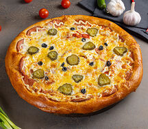 Пицца с колбасой 35 см