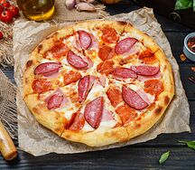 Пицца Колбасное ассорти