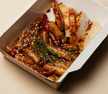 Токпокки с курицей (Азия)