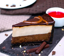 Чизкейк три шоколада