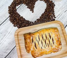 Слойка в ассортименте