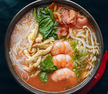 Острый суп Кимчи