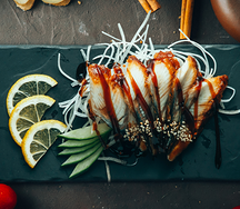 Сашими угорь