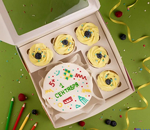 Бенто-торт и капкейки 1 сентября